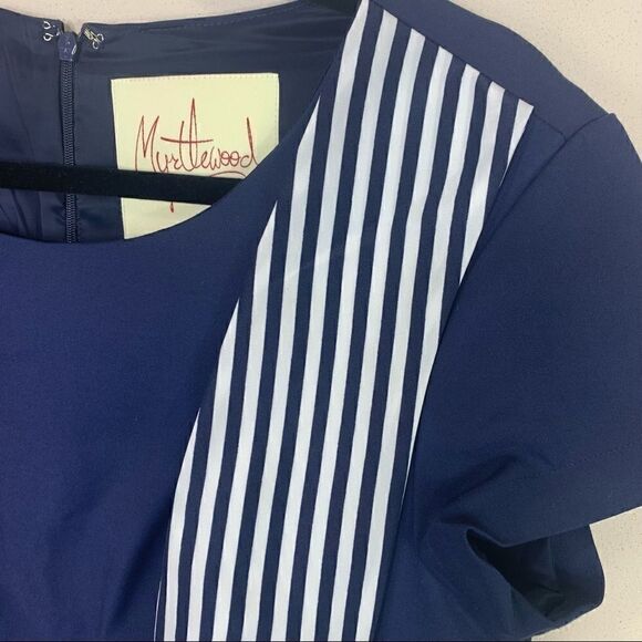 Myrtlewood dress navy classy look size large (D1) - Picture 4 of 9